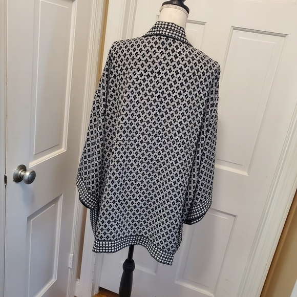 Max Studio Floral Print Kimono Size Large Black & White - Picture 5 of 11
